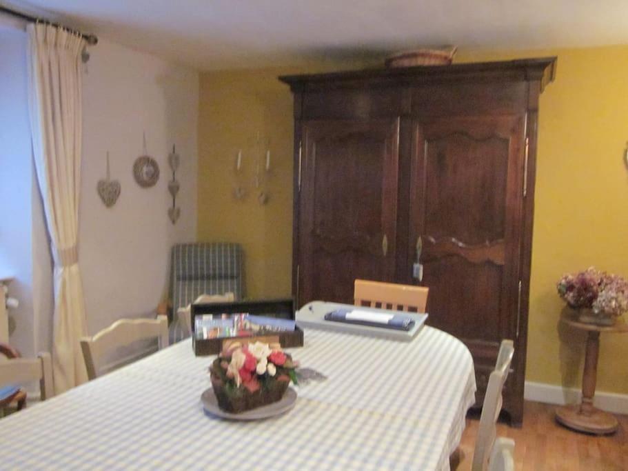 Chambres Au Calme En Ardenne Fauvillers ภายนอก รูปภาพ